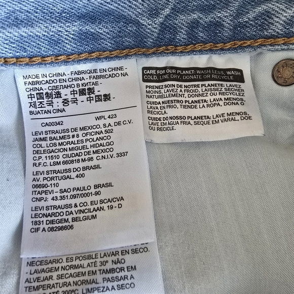 Levi's Blue Denim Mini Skirt with Distressed Look - Picture 8 of 12